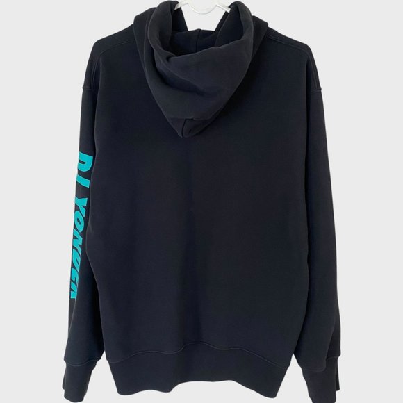 Uniqlo Fortnite DJ Yonder Hoodie Mens Medium Black Premium Graphic Sweatshirt - Picture 3 of 14